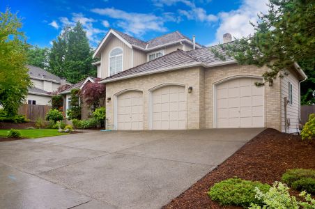 Top 5 Surfaces You Should Have Cleaned Before Summer in Charlotte, NC
